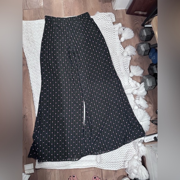 ALEXIS WOMENS XS Black Wide-Leg Pants with Red and White Dots - Picture 7 of 9